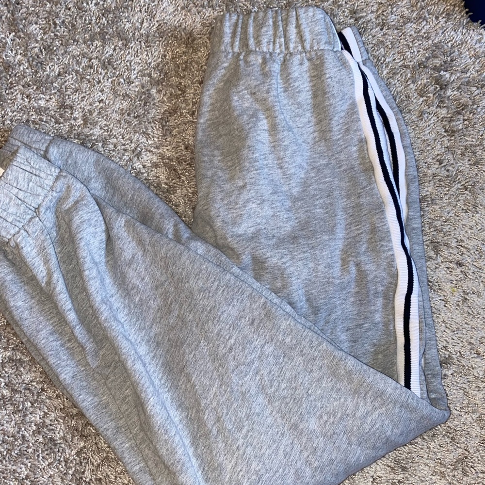 Brandy Melville sweatpants